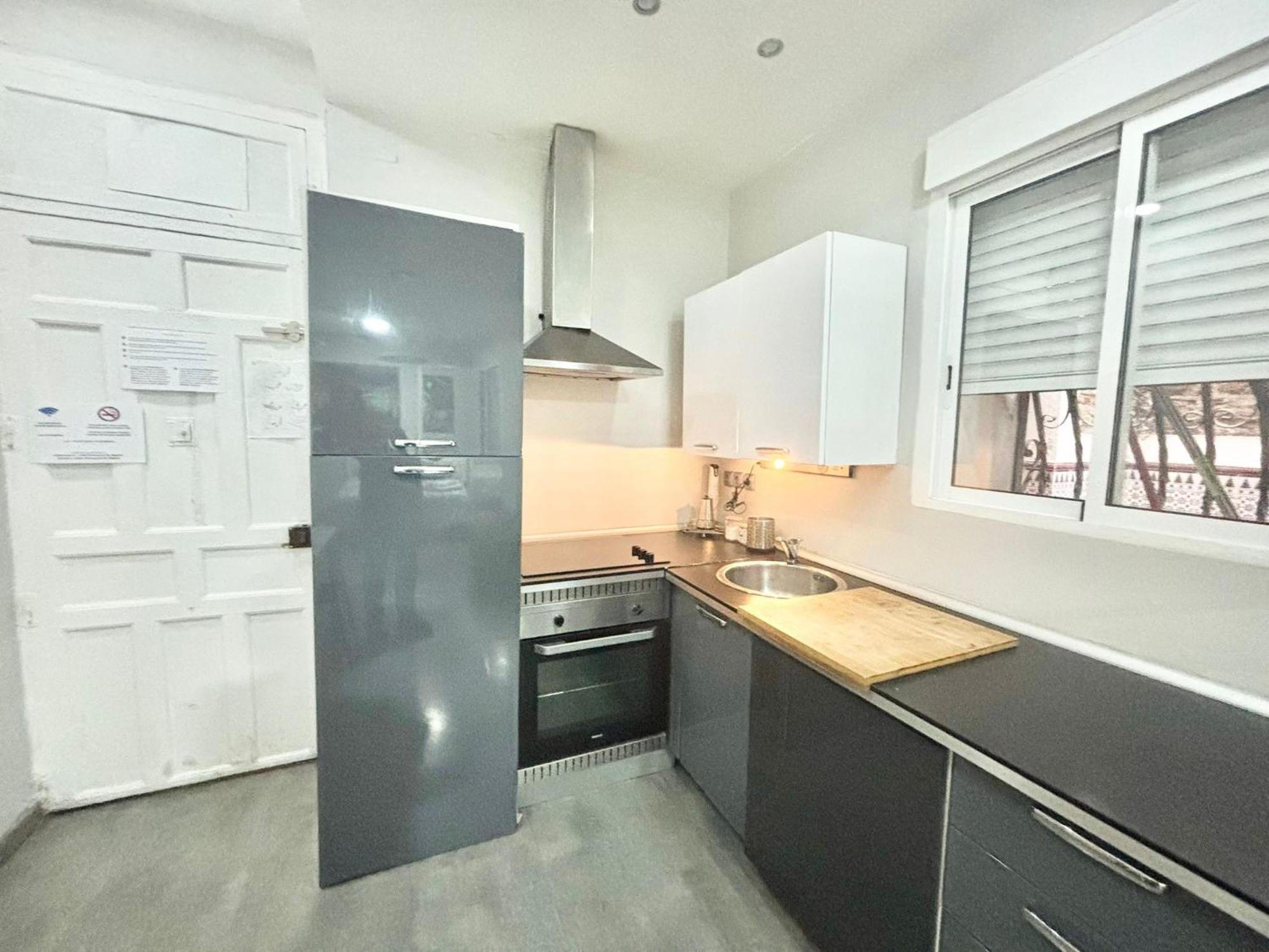 Centro Ferrocarril 2 Metro Delicias Apartment มาดริด ภายนอก รูปภาพ